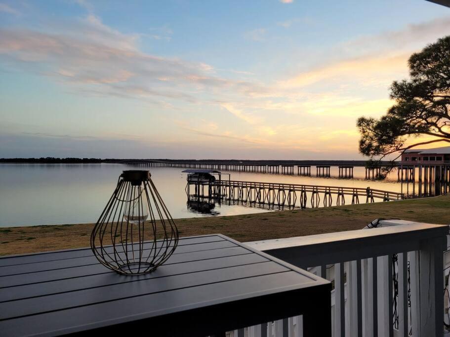 Romantic Getaway Bayside Panacea Exterior photo